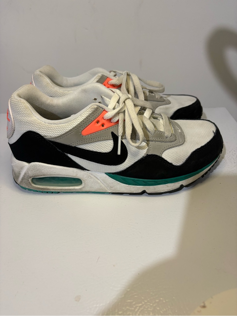 Nike White Black Green Coral Athletic Sneakers